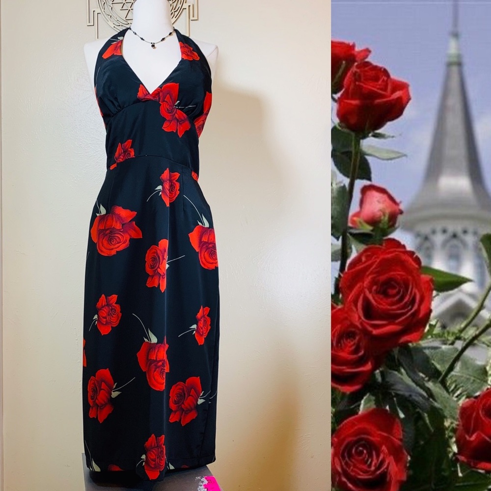 Stop Staring! Floral Halter Wiggle Dress
